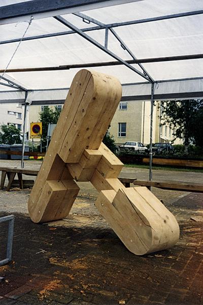 Jaak Soans – Dovetailed (2003, wood, Finland)
